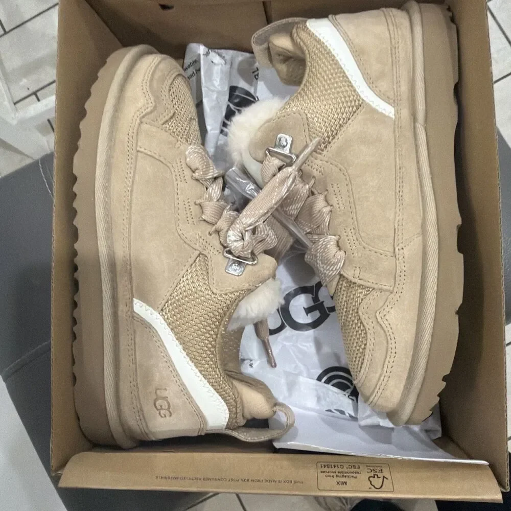 Ugg Kids Lowmel Sneakers Sand Size 4 Brand New With Box